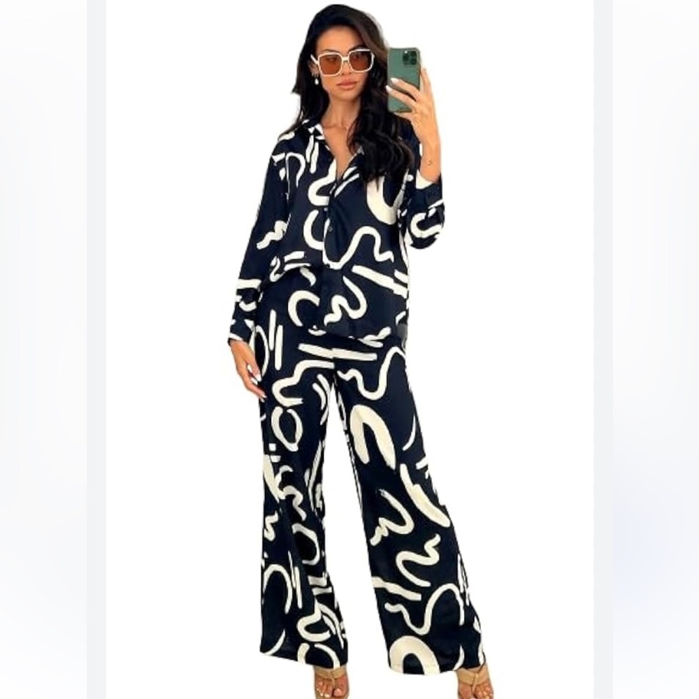 Papermoon Black and Cream Wide Leg Pant Suit